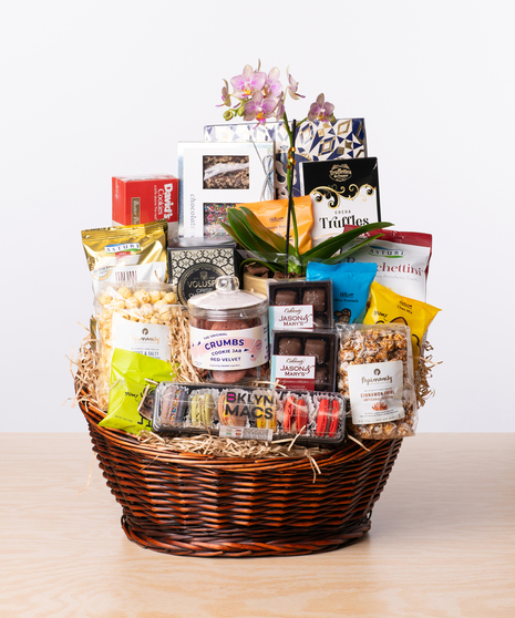 Kosher Gourmet Basket - Large